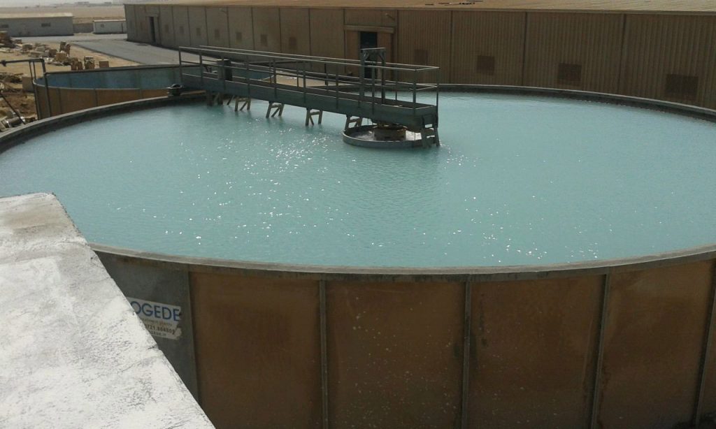  PAC xử lý nước thải ngành công nghiệp gốm sứ