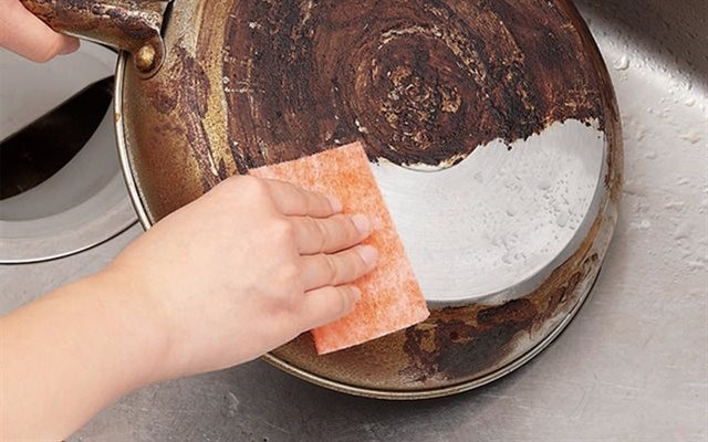 Nước Javen có tẩy rỉ sét được không