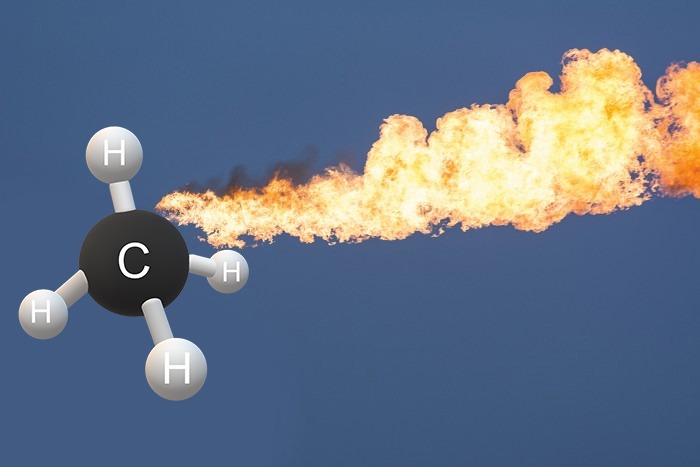 HÀNG HÓA DỄ CHÁY KHI XUẤT KHẨU BẰNG ĐƯỜNG BIỂN: QUY ĐỊNH, RỦI RO VÀ GIẢI PHÁP AN TOÀN